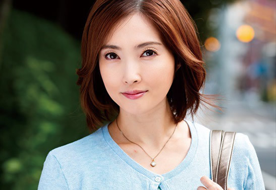 本庄优花个人资料照片 G罩杯本庄優花三围详情曝光