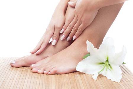 孕妇可以用达克宁治疗脚气吗3 孕妇可以用达克宁治疗脚气吗