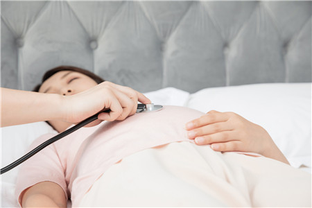 哪种孕妇容易先破水 哪种孕妇容易先破水 这五类孕妇应多加小心