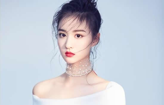 王楚然个人资料简介及绝美照片介绍