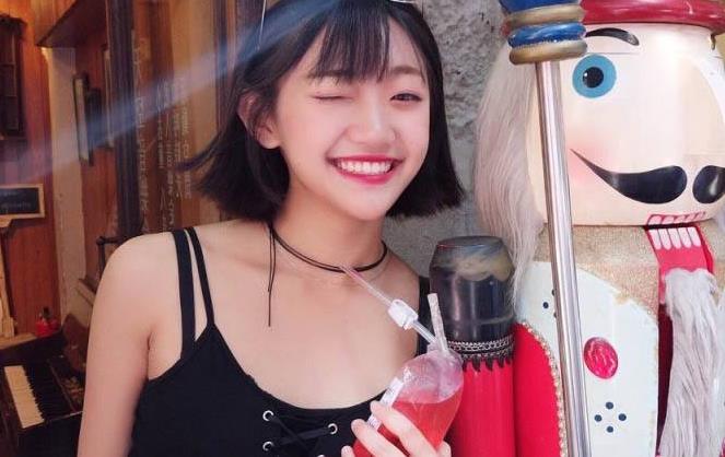 代古拉k最火视频的音乐叫什么：代古拉k为什么把最火视频删了