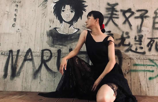 倪虹洁最新个人写真介绍