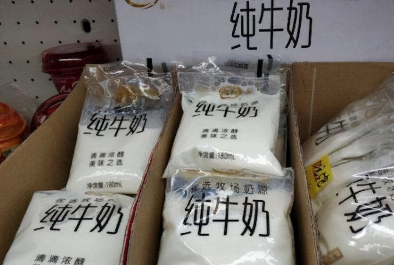 同样是牛奶,＂盒装＂和＂袋装＂有啥区别？宝妈以后别瞎买了