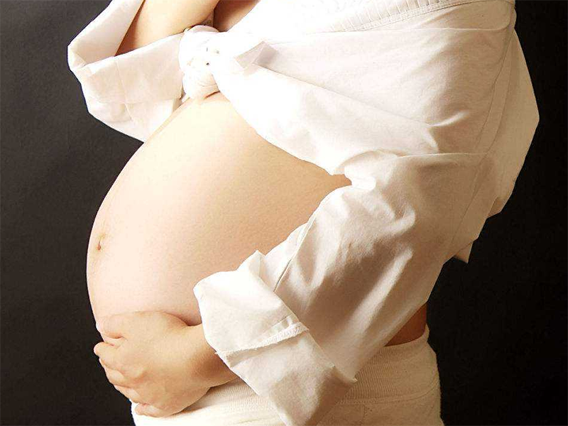 生完孩子后,肚子像瘪下去的＂气球＂还能恢复吗？