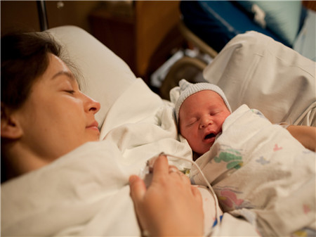 产后拉不出大便怎么办