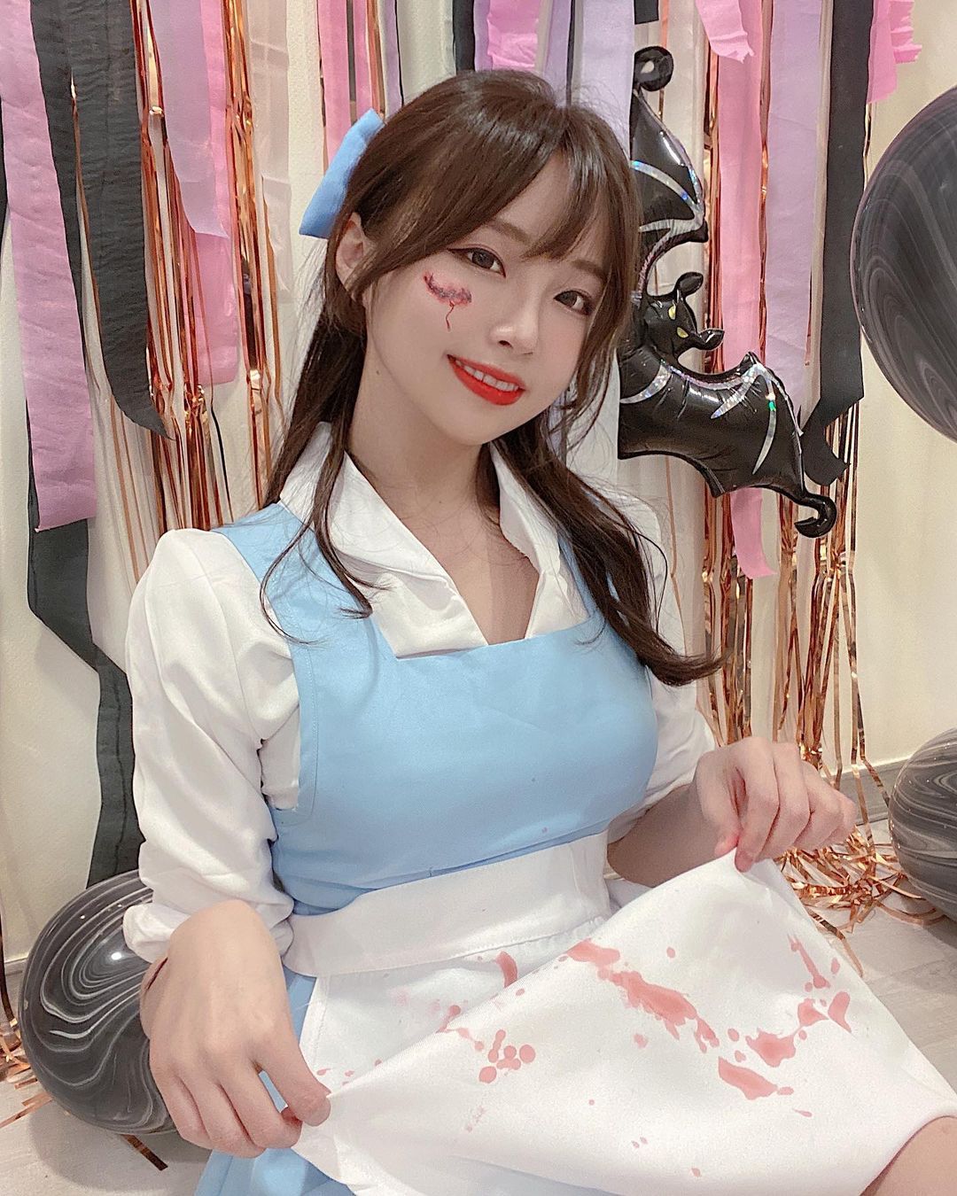 最强发电站!高颜值「极品正妹」撩人眼神让人恋爱,衣服里藏有超凶猛视角