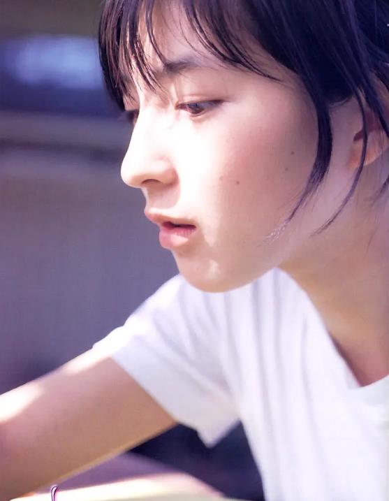 广末凉子性感照