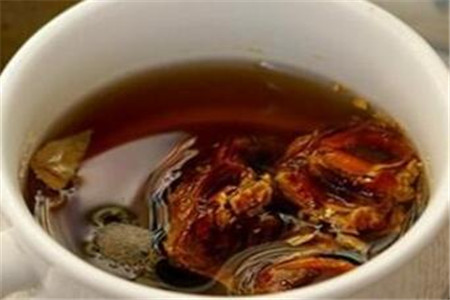 罗汉果泡水喝的三个常见功效