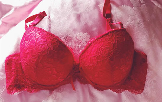 婚庆公司谈买内衣不合适迎亲被拒 那合适的内衣什么样？