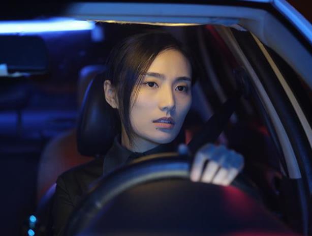 海哈金喜，1990年3月18日出生于四川省凉山彝族自治州，中国内地女模特、演员。她曾得过世界旅游小姐中国冠军和最上镜小姐，是知名超模。