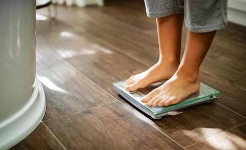 章子怡官宣怀二胎,孕30周体重116斤：孕妈控制体重好处多多