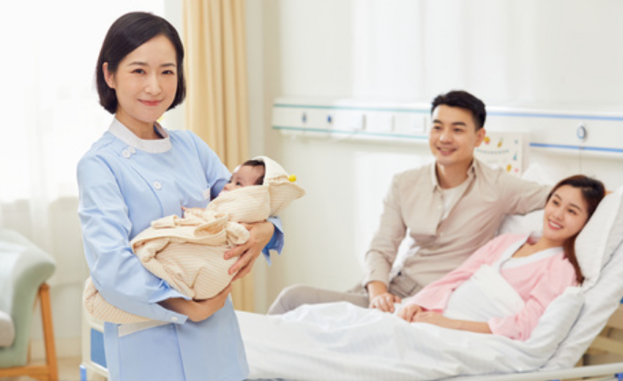 月子会所28天价格超万元,9名婴儿染肺炎,揭开月子中心遮羞布