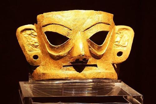 三星堆金面具的真容长啥样