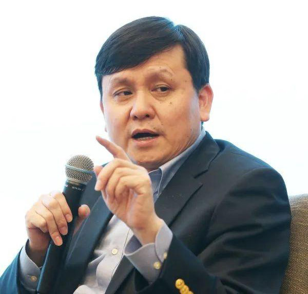 国内何时能摘口罩?张文宏释疑