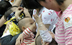 婴幼儿断奶的最佳时间,"6个月,1岁,2岁",有什么区别?