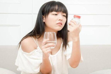 大姨妈量少是怎么回事？这三个引发大姨妈量少的原因