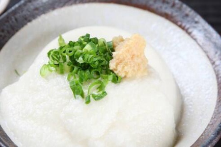 六个月的宝宝吃什么辅食？这四个食物补铁补锌促进发育