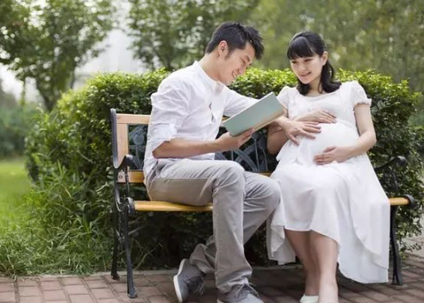 胎儿只喜欢听轻音乐?孕期的3类声音也很合他心意,准爸妈需了解