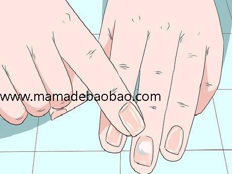 4种方法来使用凡士林（美容产品）