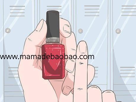 4种方法来使用凡士林（美容产品）